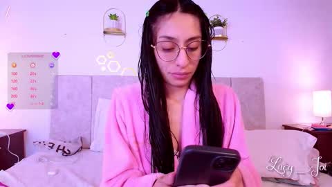 Snapshot of lucy_joi chatting on 01.13.26 Luciana online show from 01.13.26