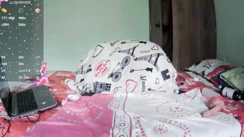 Snapshot of lucy_stark212 chatting on 02.20.26 Lucia online show from 02.20.26