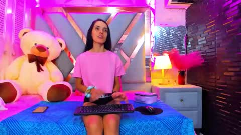 Lucy unlimit come back here  online show from 05.29.26