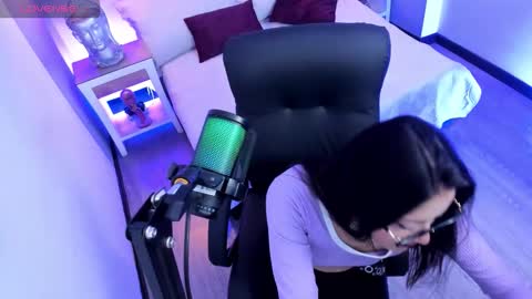 Snapshot of lucy_williiams chatting on 03.14.26 Lucy online show from 03.14.26