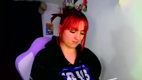 LUCIA  online show from 02.21.25