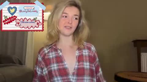 Snapshot of lucydelovely chatting on 06.16.26 Lucy online show from 06.16.26