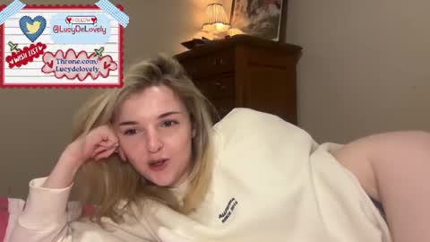 Snapshot of lucydelovely chatting on 06.18.26 Lucy online show from 06.18.26