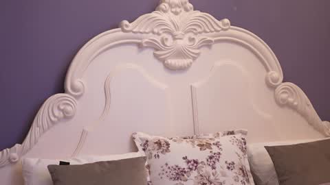 Lucy Lexton online show from 01.31.25