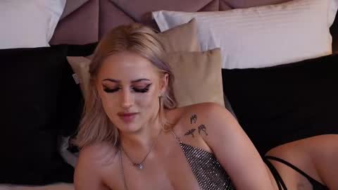 Lucy Lexton online show from 03.09.25