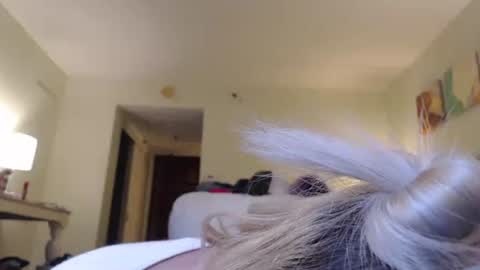 Snapshot of lucyloveslookers78240 chatting on 12.25.24 Lucy Loves Lookers online show from 12.25.24