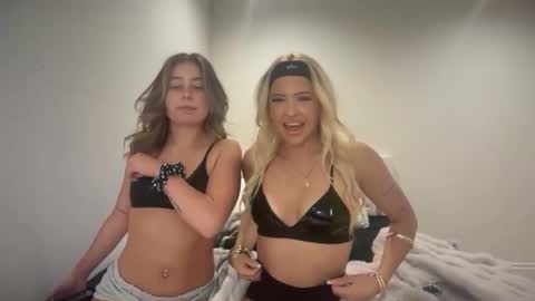 lucyrainexo online show from 02.03.26