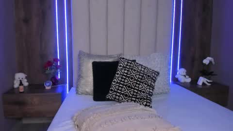 Lucy online show from 03.11.26