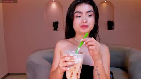 Snapshot of lucyweiss_ chatting on 09.15.25 Lucy online show from 09.15.25