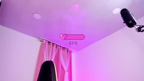 LUCYY FROM HOME  online show from 12.12.24