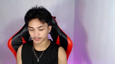 Snapshot of luda_69 chatting on 10.31.25 luda_69 online show from 10.31.25