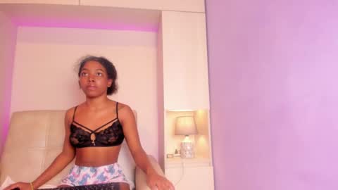 Lu online show from 02.11.25