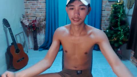 Snapshot of lui_the_fucker chatting on 01.03.25 lui_the_fucker online show from 01.03.25