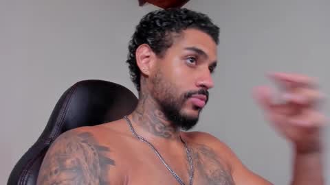 Luigi Vitale online show from 01.16.26