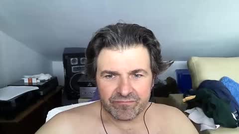 LUIGIJOHN online show from 05.11.26