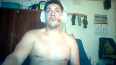 Snapshot of luis2423 chatting on 07.23.26 A slave to the mistress.. un esclavo para las amas dominantes. online show from 07.23.26