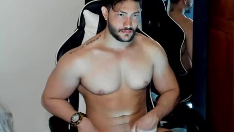 Snapshot of luis_baptista chatting on 12.17.24 luis_baptista online show from 12.17.24