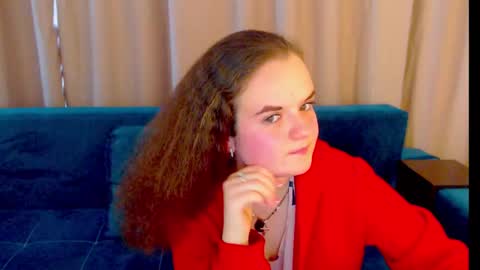 Snapshot of luisa_rosee chatting on 02.21.25 Luisa Rosee online show from 02.21.25