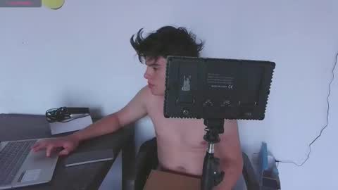 Luis S Kennedy online show from 03.02.26