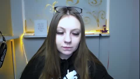 Snapshot of luizaheems_ chatting on 12.27.24 Luiza online show from 12.27.24