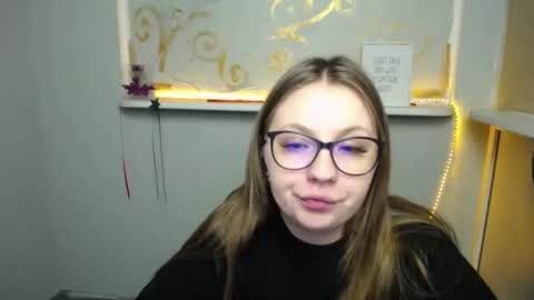 Snapshot of luizaheems_ chatting on 01.16.25 Luiza online show from 01.16.25