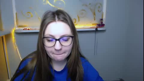 Snapshot of luizaheems_ chatting on 02.21.25 Luiza online show from 02.21.25