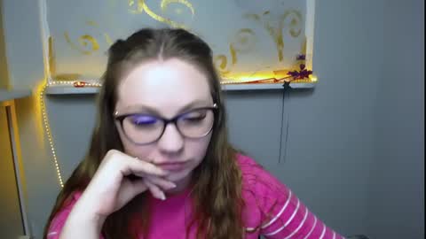 Snapshot of luizaheems_ chatting on 02.24.25 Luiza online show from 02.24.25