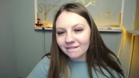 Snapshot of luizaheems_ chatting on 02.26.25 Luiza online show from 02.26.25