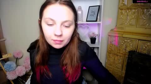 Snapshot of luizaheems_ chatting on 12.22.25 Luiza online show from 12.22.25