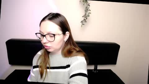 Luiza online show from 04.22.26