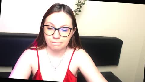 Luiza online show from 04.28.26