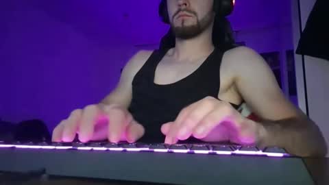 lukasschoetz online show from 05.05.26