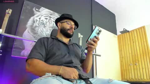 LUKE online show from 10.27.25