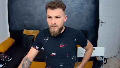 Snapshot of luke_eddison chatting on 01.25.25 Luke online show from 01.25.25