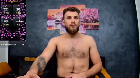 Snapshot of luke_eddison chatting on 02.15.25 Luke online show from 02.15.25