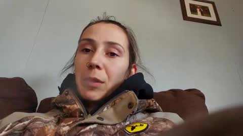 Snapshot of lukeandali23 chatting on 02.25.25 Lukeandali420 online show from 02.25.25