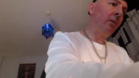 Snapshot of lukerondo chatting on 03.22.26 lukerondo online show from 03.22.26