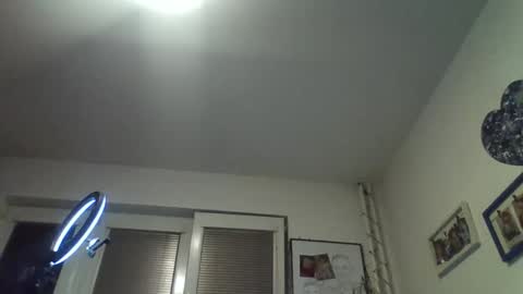 Snapshot of lukin8712 chatting on 11.21.25 lukin8712 online show from 11.21.25