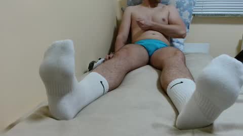 Snapshot of lukx66 chatting on 10.19.25 Luke online show from 10.19.25