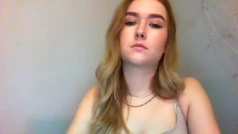 Lulu Baby18 online show from 02.02.25