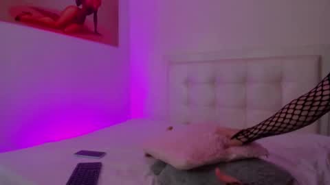 Snapshot of lulu_exotic chatting on 01.22.25 BRENDA TATIANA online show from 01.22.25