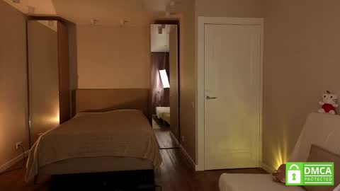 Lulu online show from 02.14.26