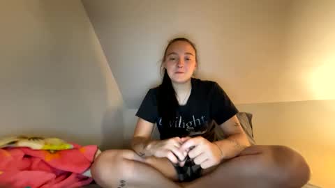 lulubaby03 online show from 09.18.25