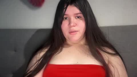 Snapshot of luluhotty chatting on 12.28.24 luluhotty online show from 12.28.24