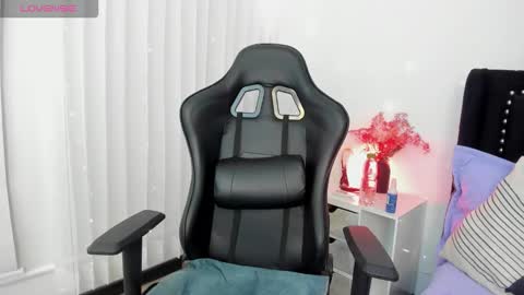 luluuberry online show from 01.13.26