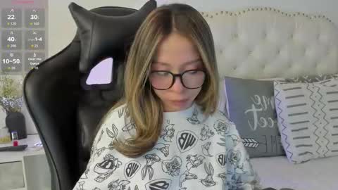 luluuberry online show from 03.19.26