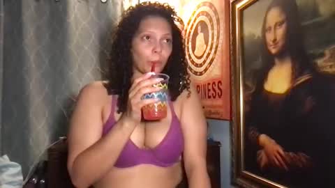 Snapshot of luluvalenttine chatting on 06.03.26 LuLu Valenttine Hot Sexy HawaiianCape Verde online show from 06.03.26