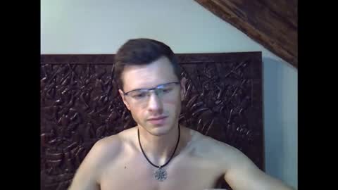 Snapshot of lumberjack__666 chatting on 12.22.25 Andrew independent model 2000-0000 CET daily online show from 12.22.25
