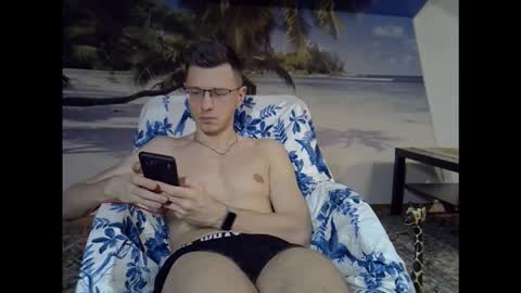 Snapshot of lumberjack__666 chatting on 01.17.26 Andrew independent model 2000-0000 CET daily online show from 01.17.26