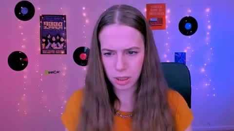 Sweet Lumi online show from 04.25.26